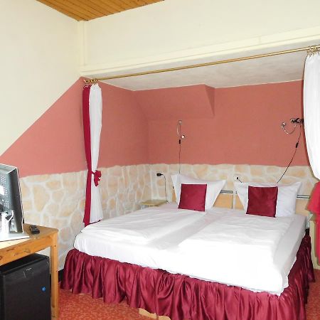 Hotel Kranenturm Bacharach Kültér fotó